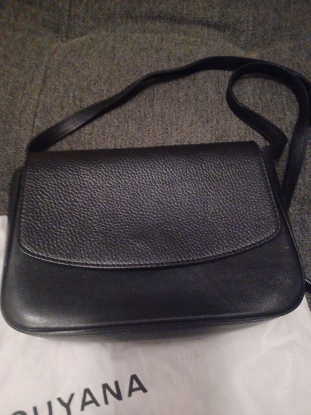 Cuyana Black Leather Pebbled & Smooth Crossbody - Picture 2 of 10